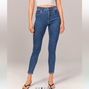 ABERCROMBIE AND FITCH SIMONE HIGH RISE SUPER SKINNY DARK WASH JEANS SIZE 25
